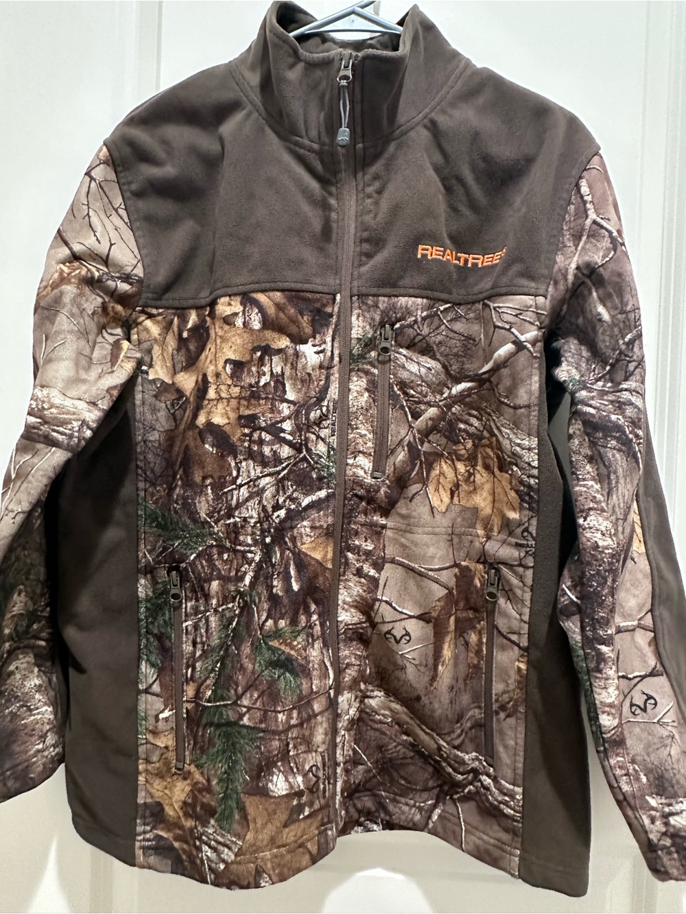 Realtree Brown Camouflage Softshell Men’s Jacket Size M